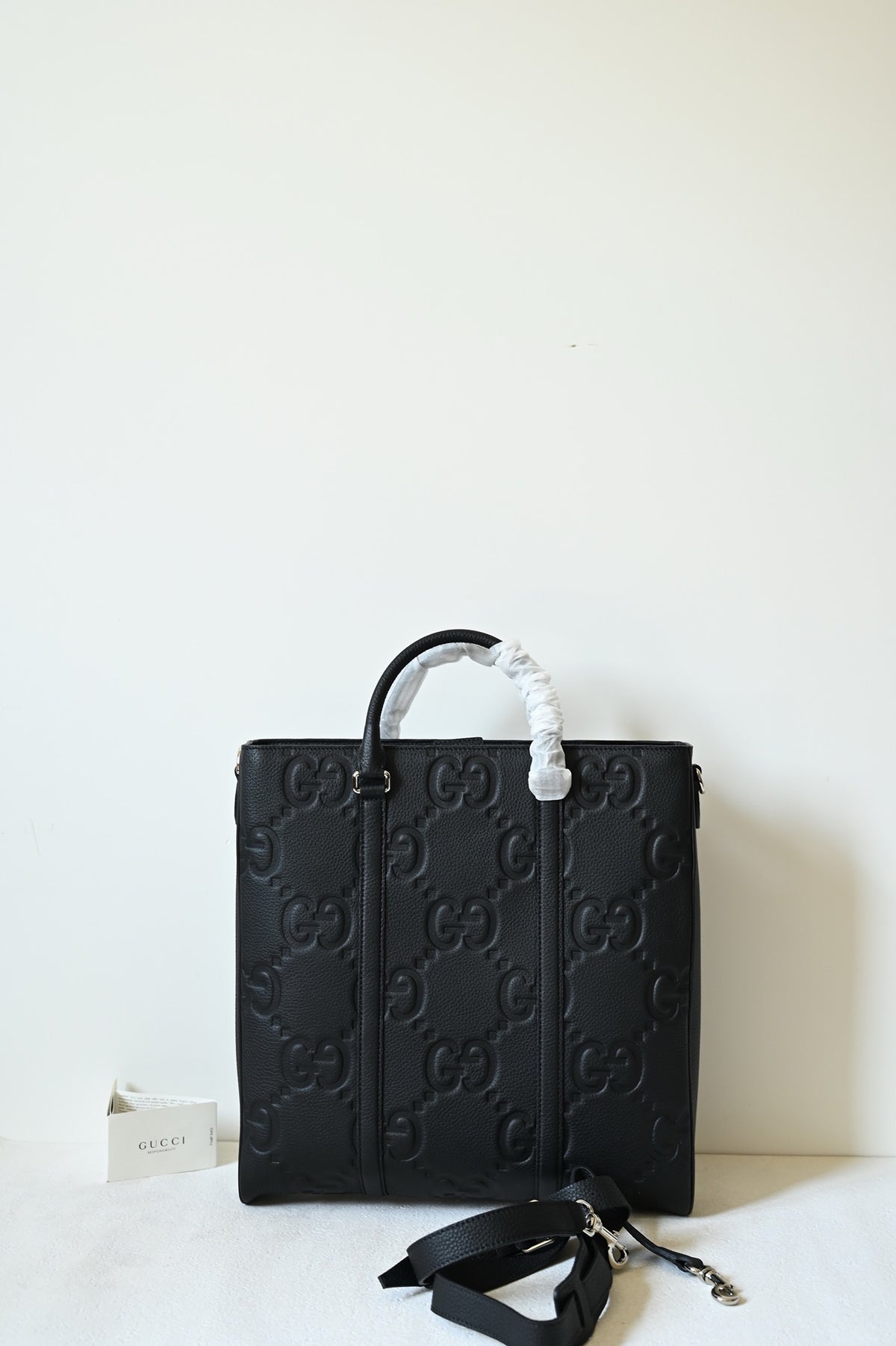 GUCCI MESSENGER BAG