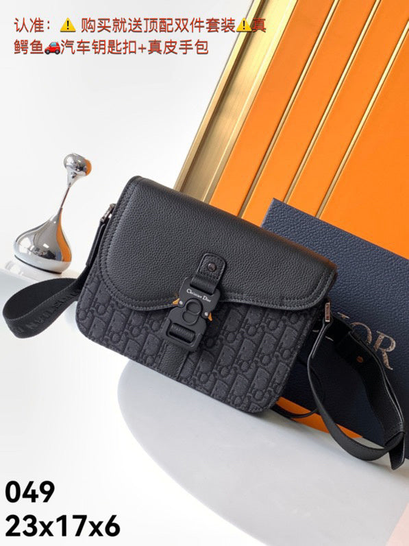 DIOR MESSENGER BAG