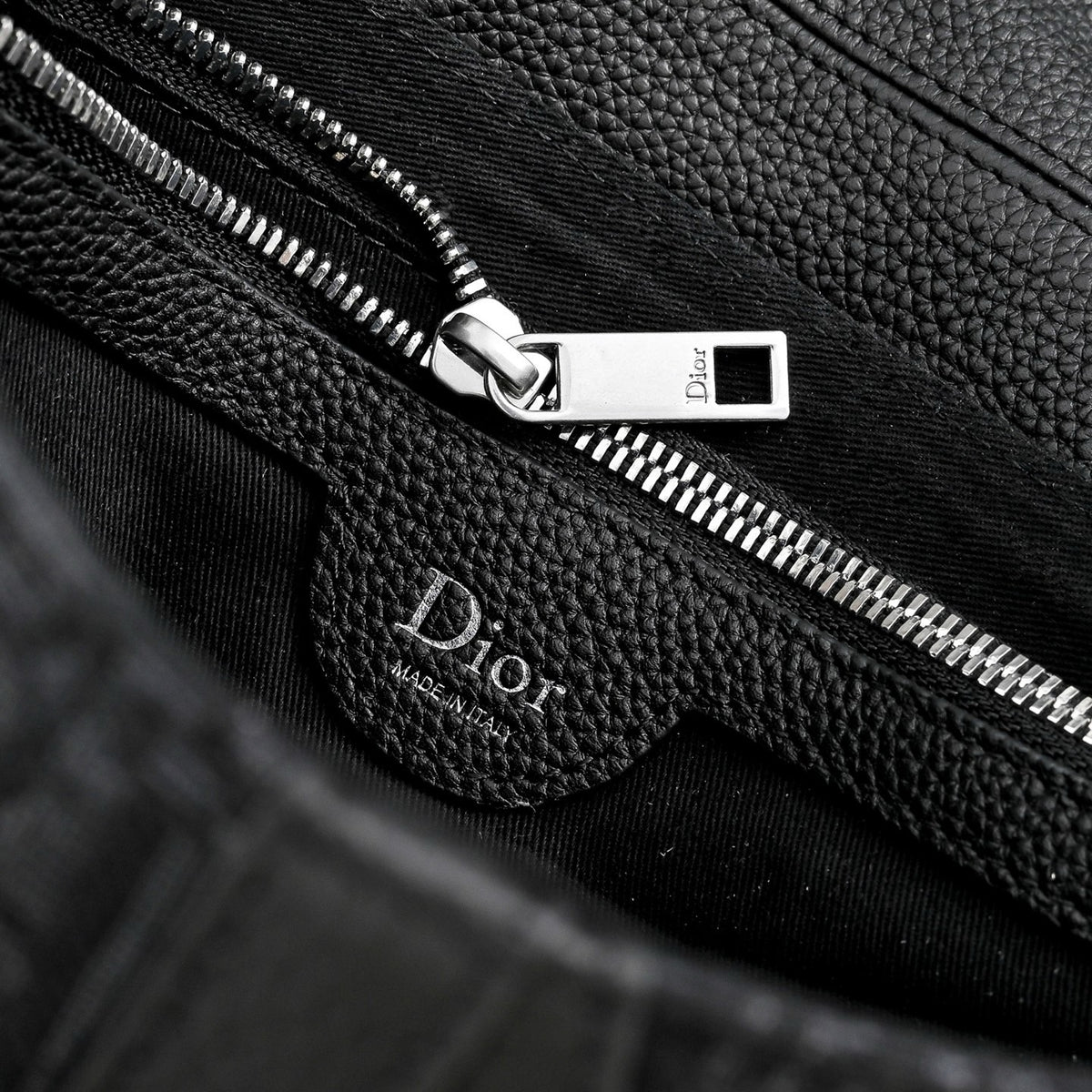 DIOR MESSENGER BAG