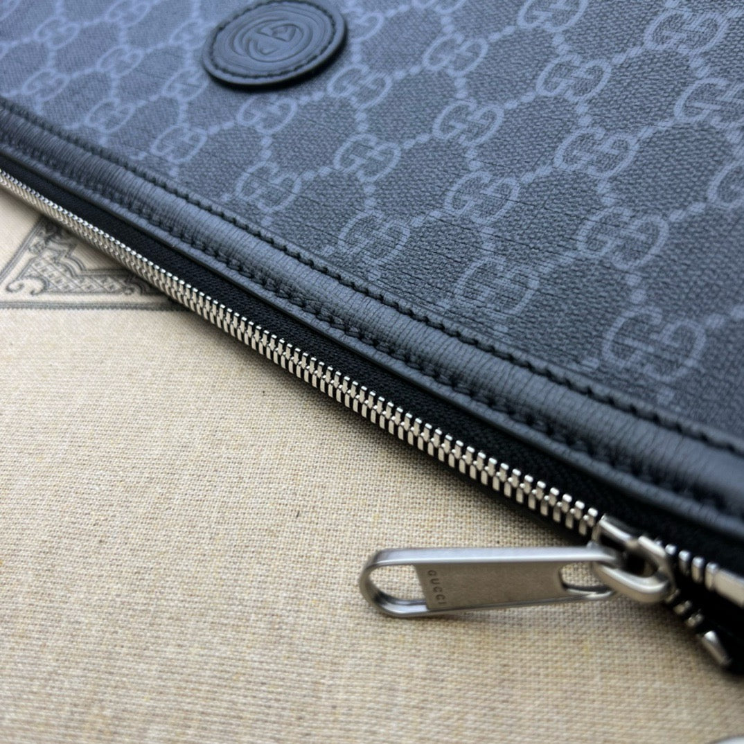GUCCI MESSENGER BAG