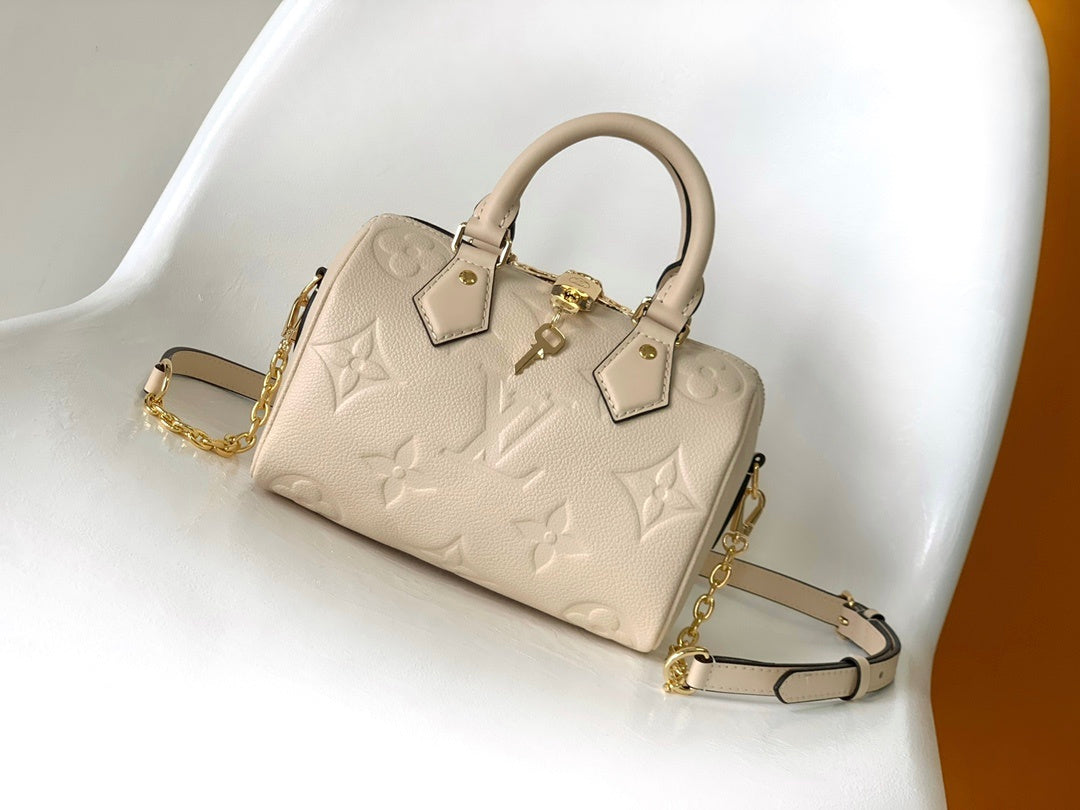 LV WOMENS BAG