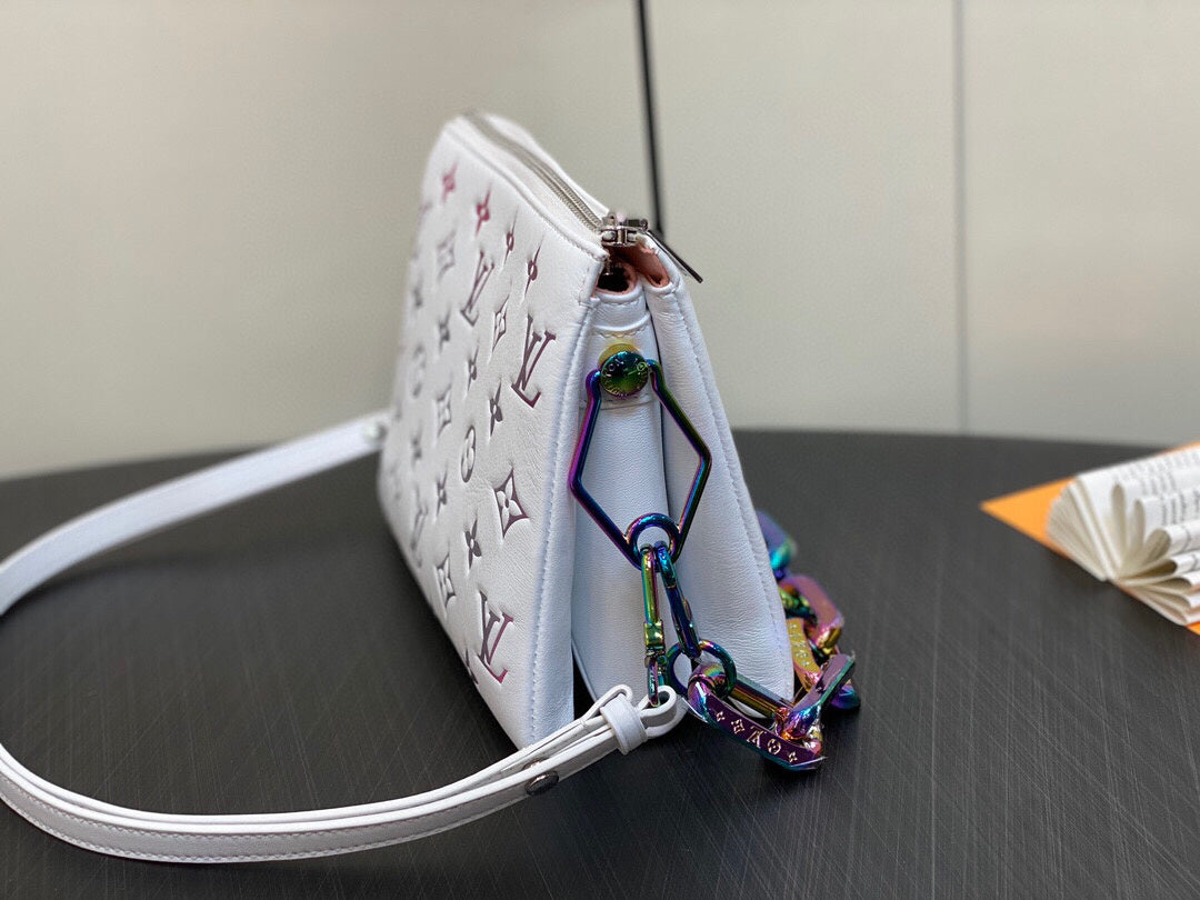LV WOMENS BAG