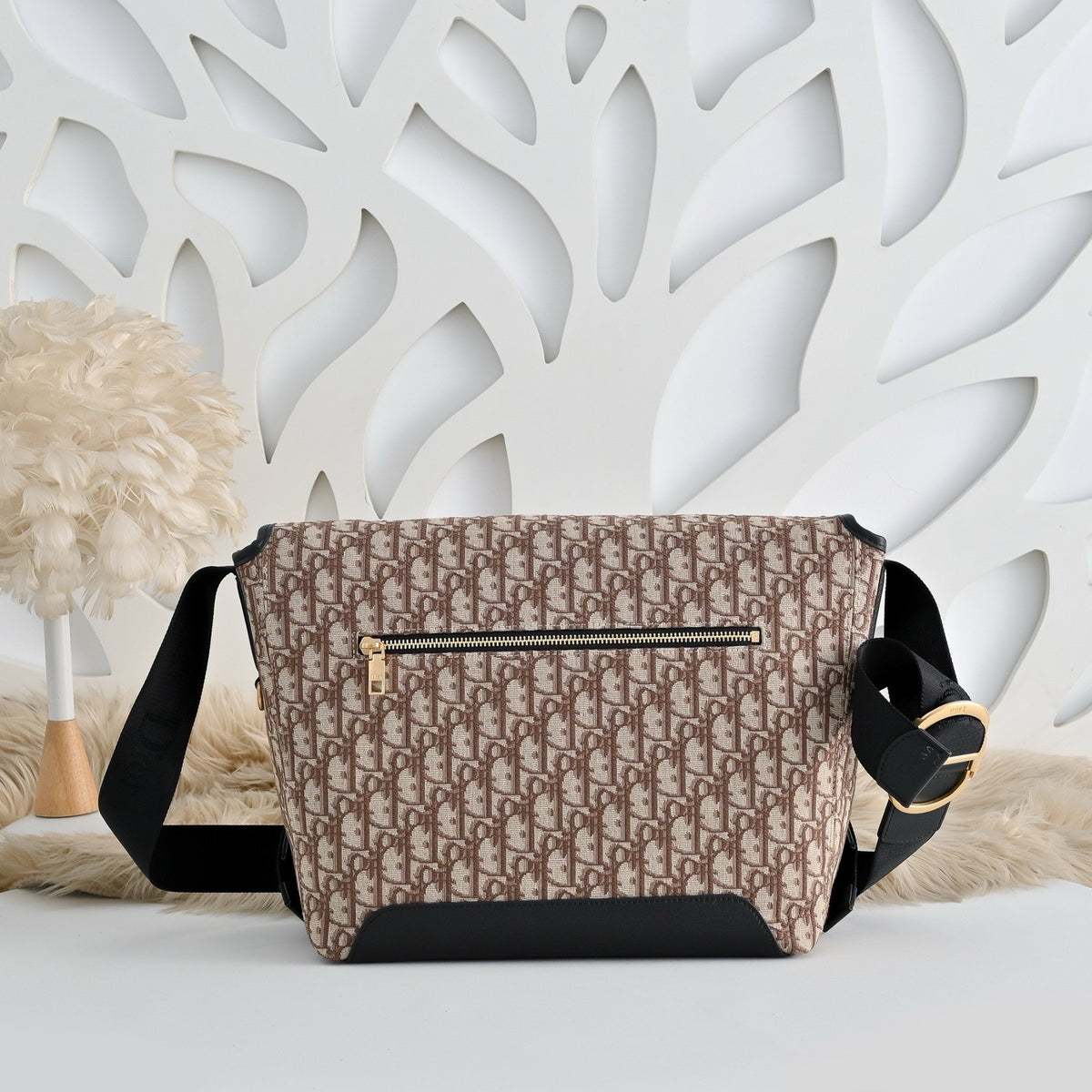 DIOR MESSENGER BAG