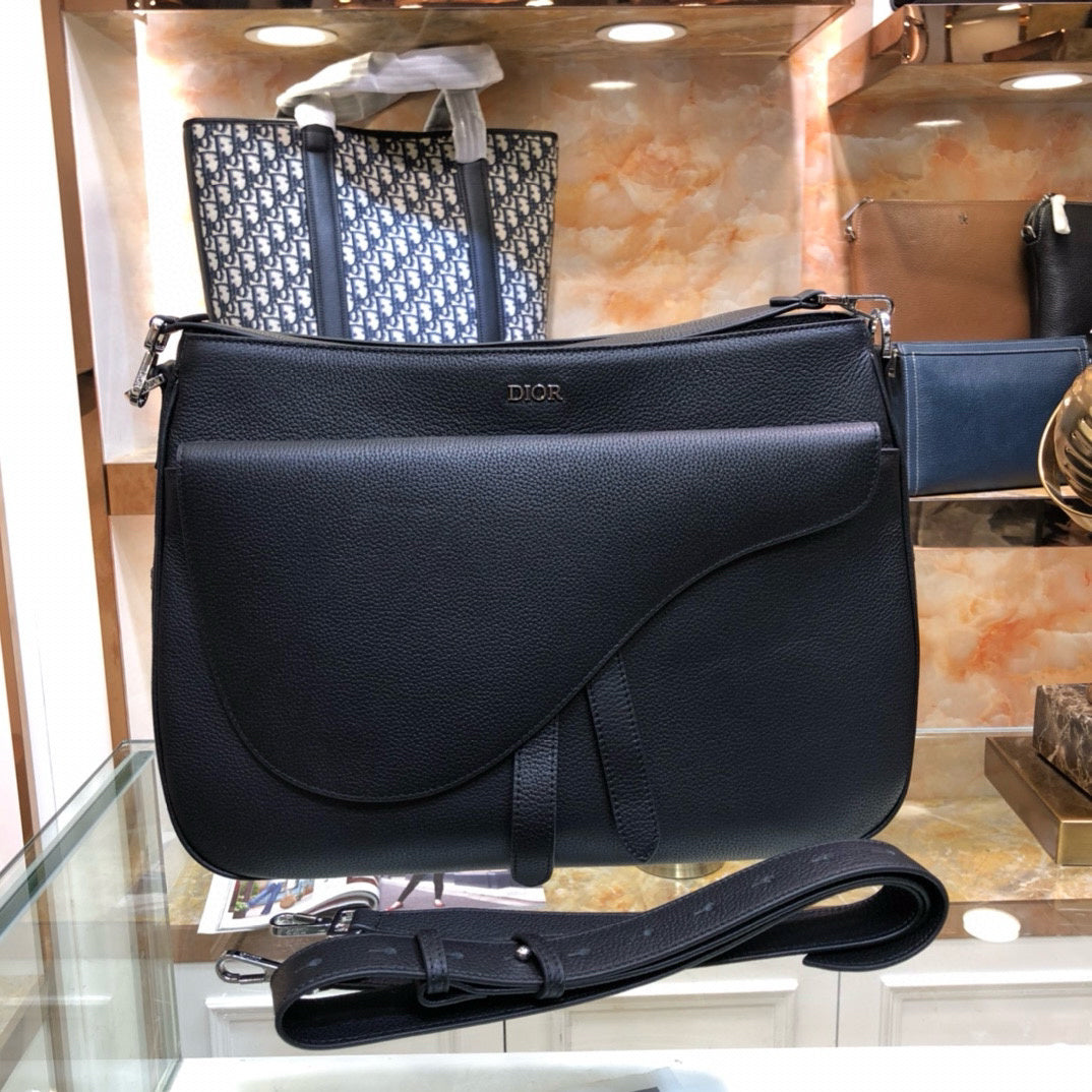 DIOR MESSENGER BAG