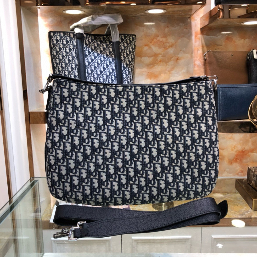 DIOR MESSENGER BAG