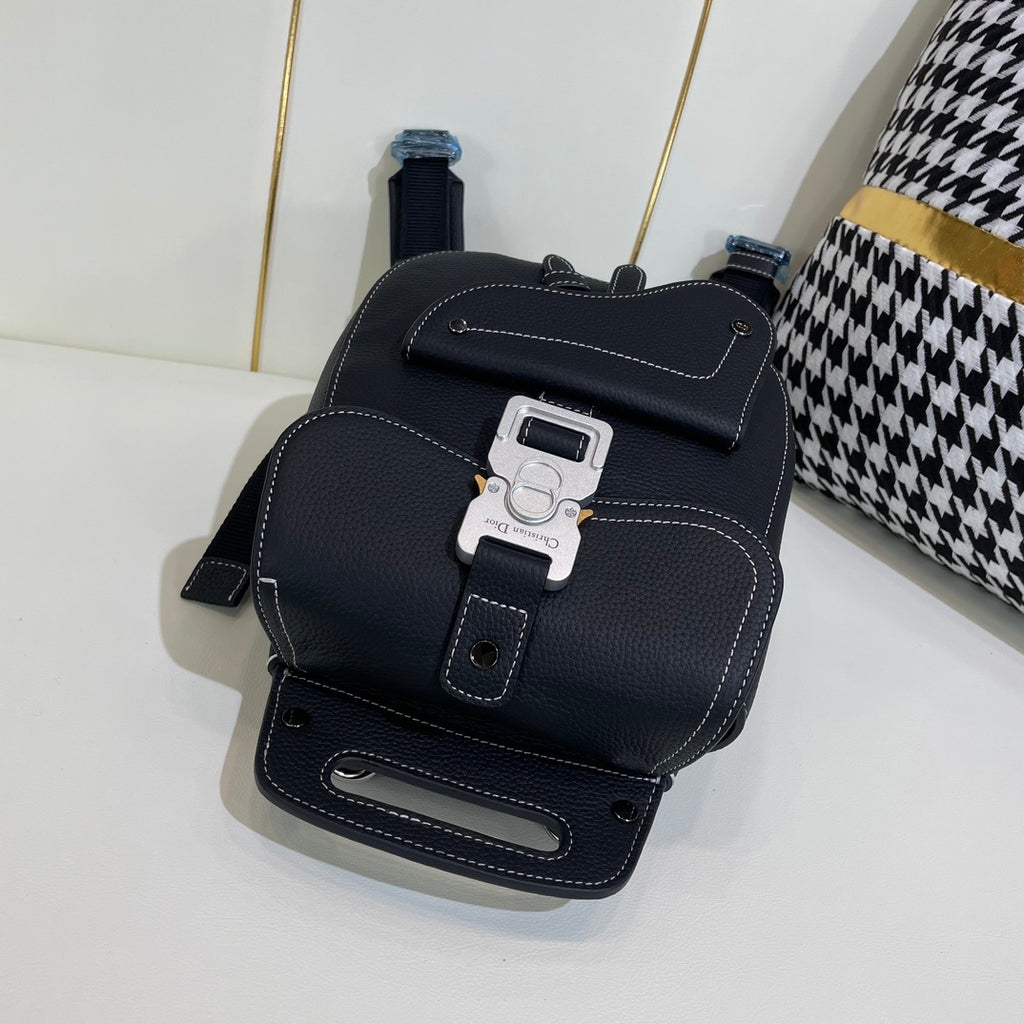 DIOR MESSENGER BAG