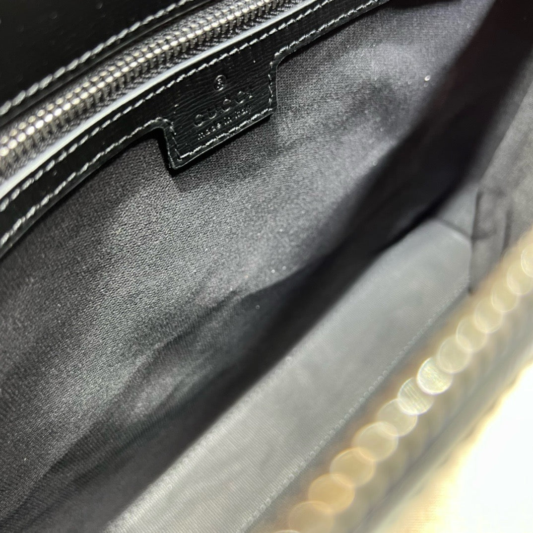 GUCCI MESSENGER BAG