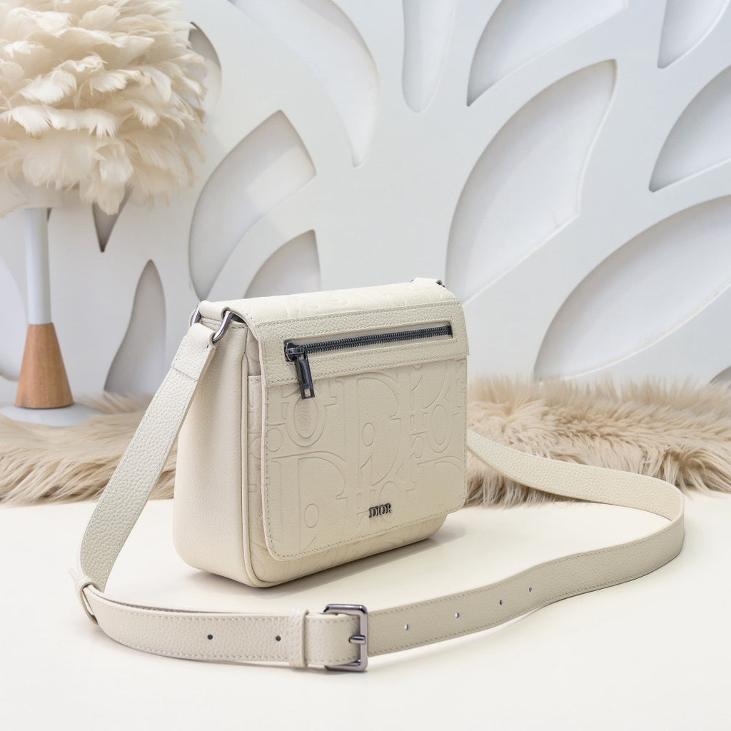 DIOR MESSENGER BAG