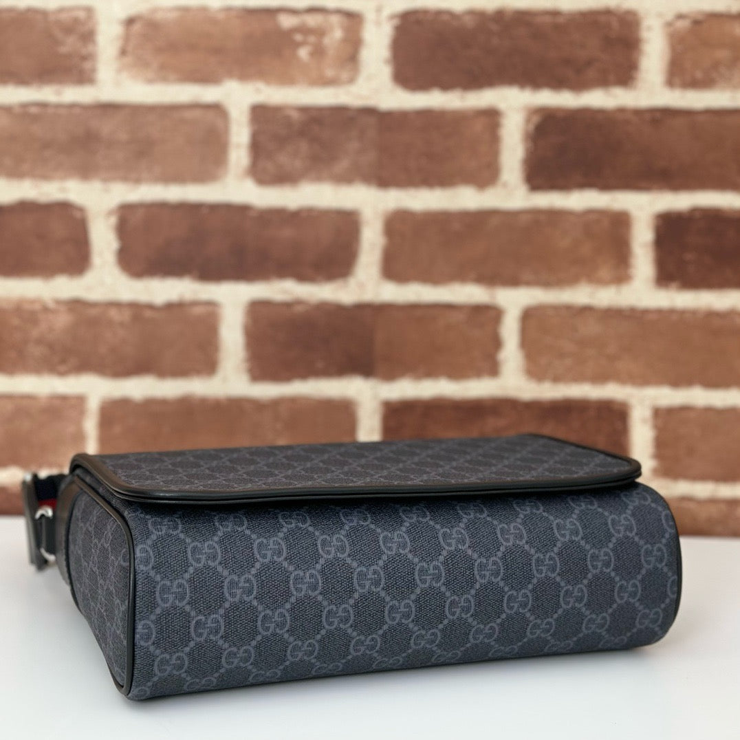 GUCCI MESSENGER BAG