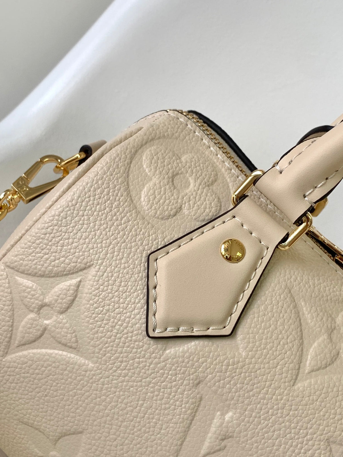LV WOMENS BAG