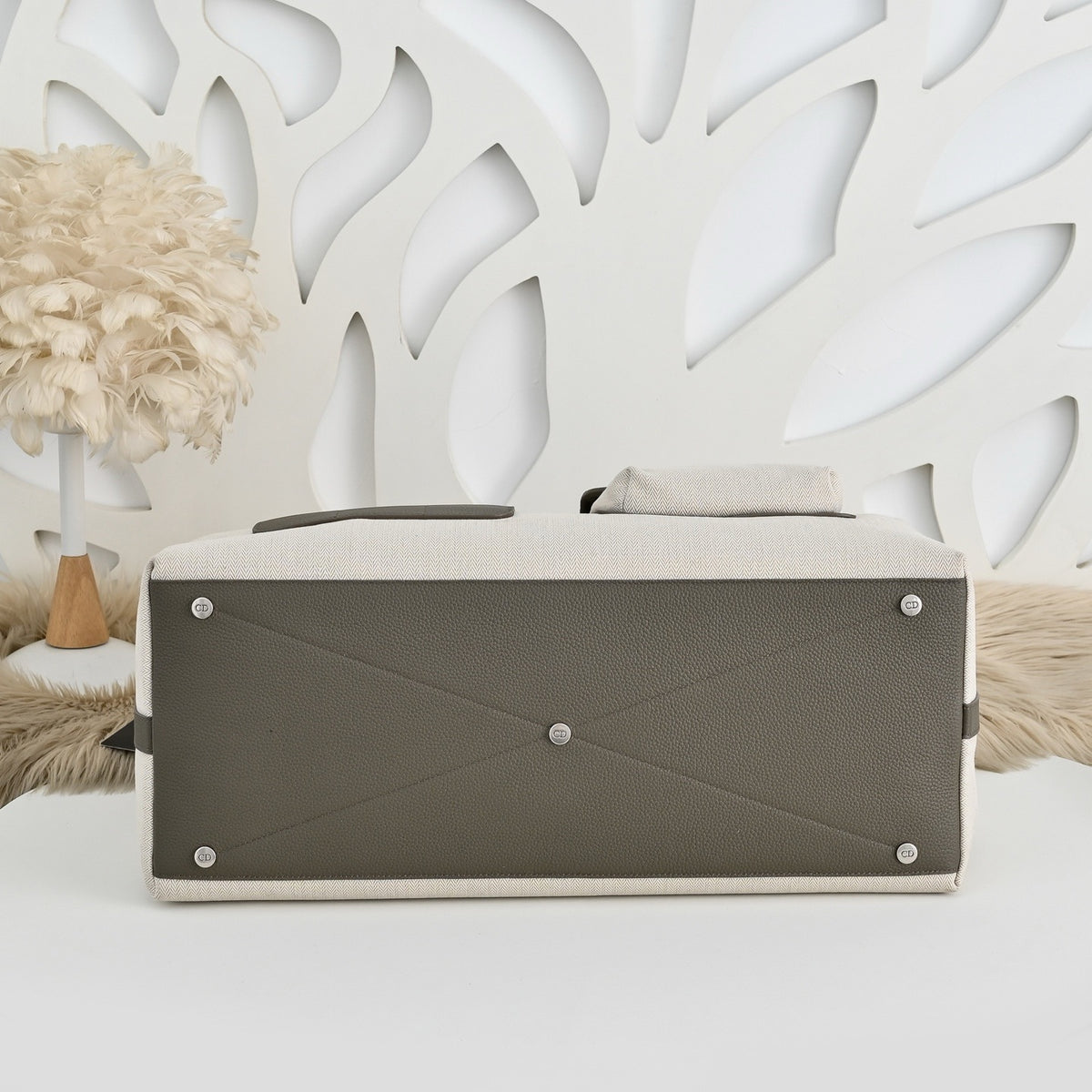 DIOR MESSENGER BAG