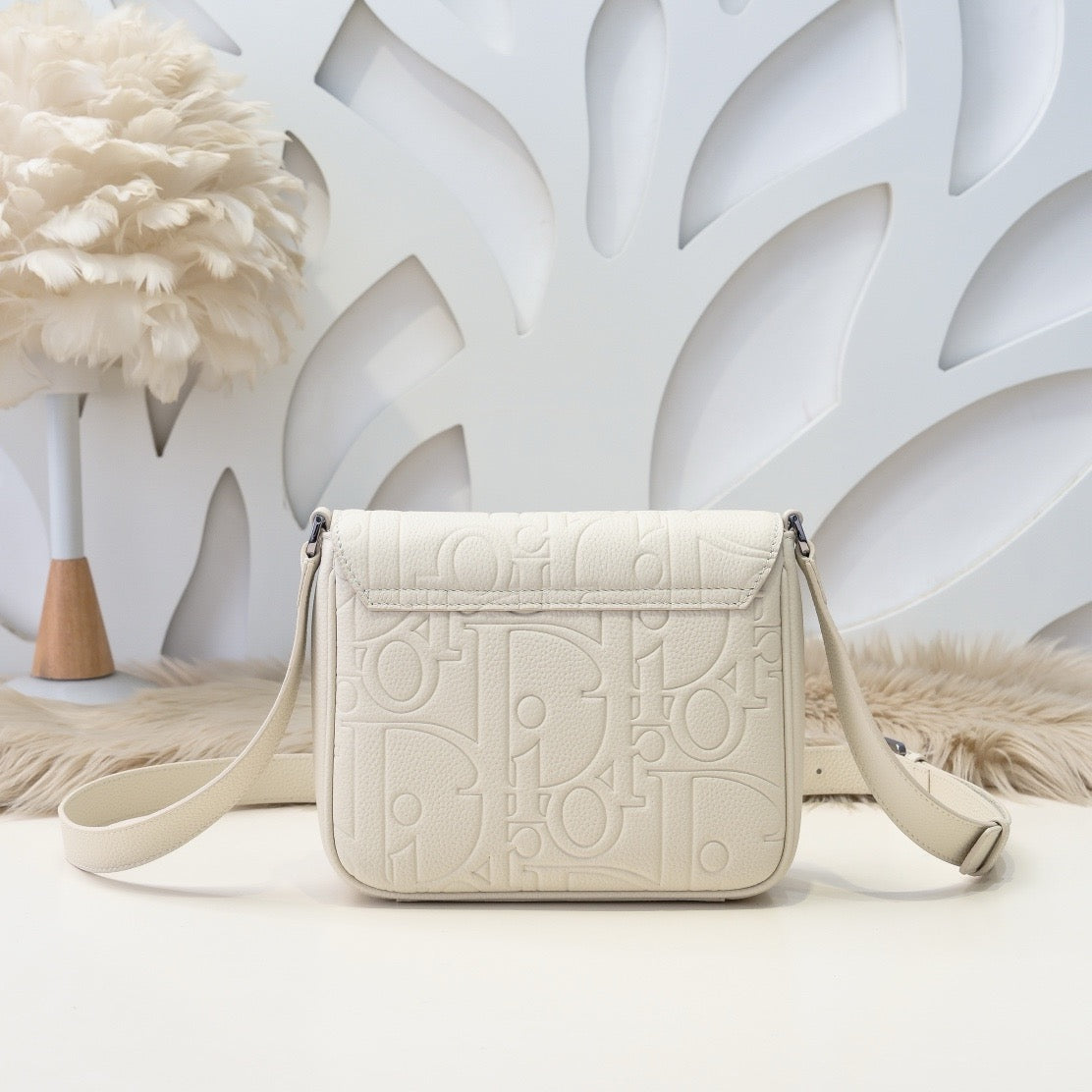 DIOR MESSENGER BAG