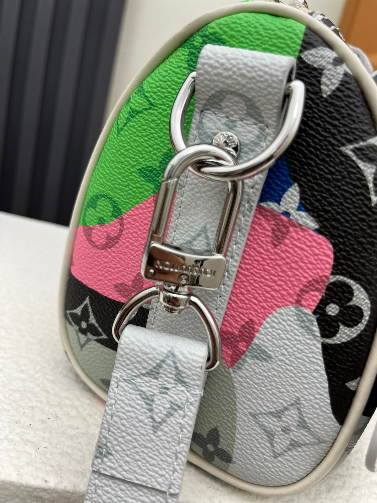 LV WOMENS BAG