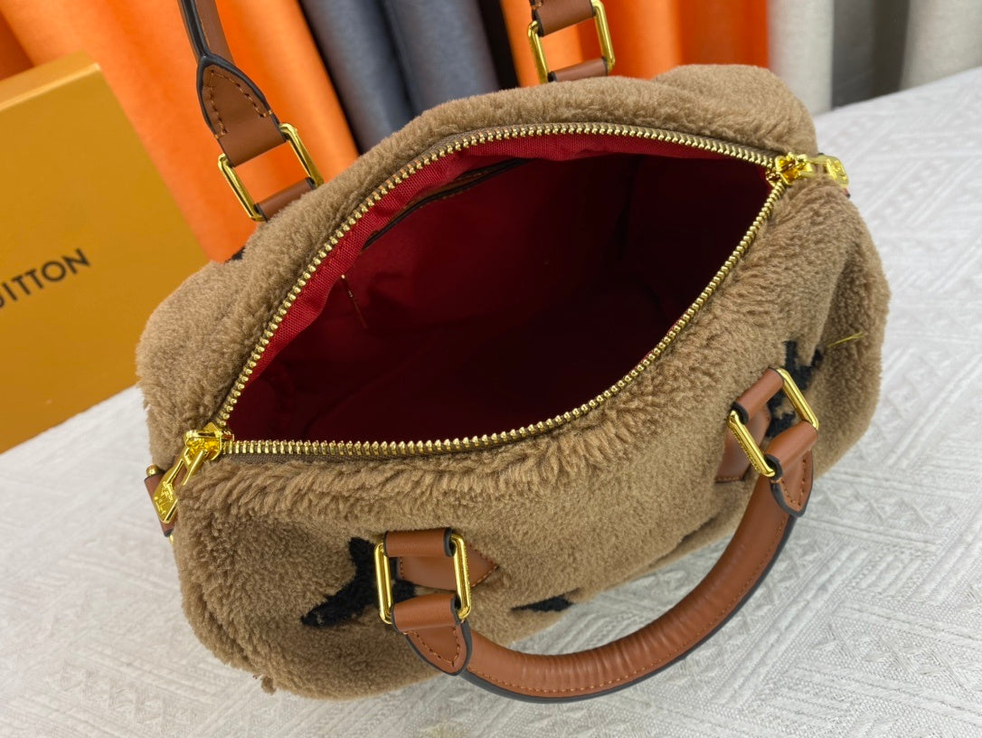LV WOMENS BAG