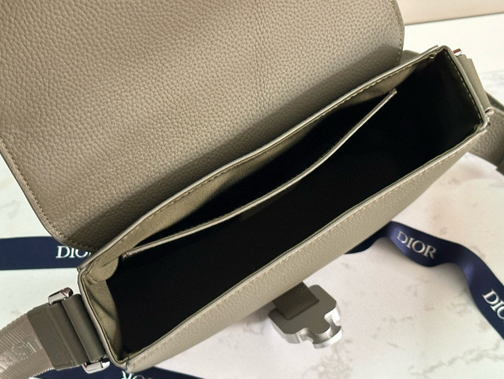 DIOR MESSENGER BAG