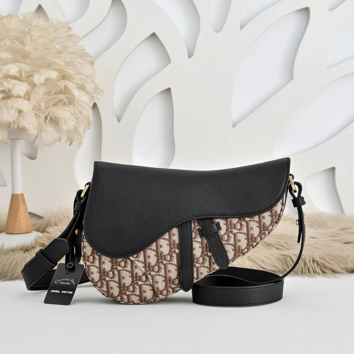 DIOR MESSENGER BAG