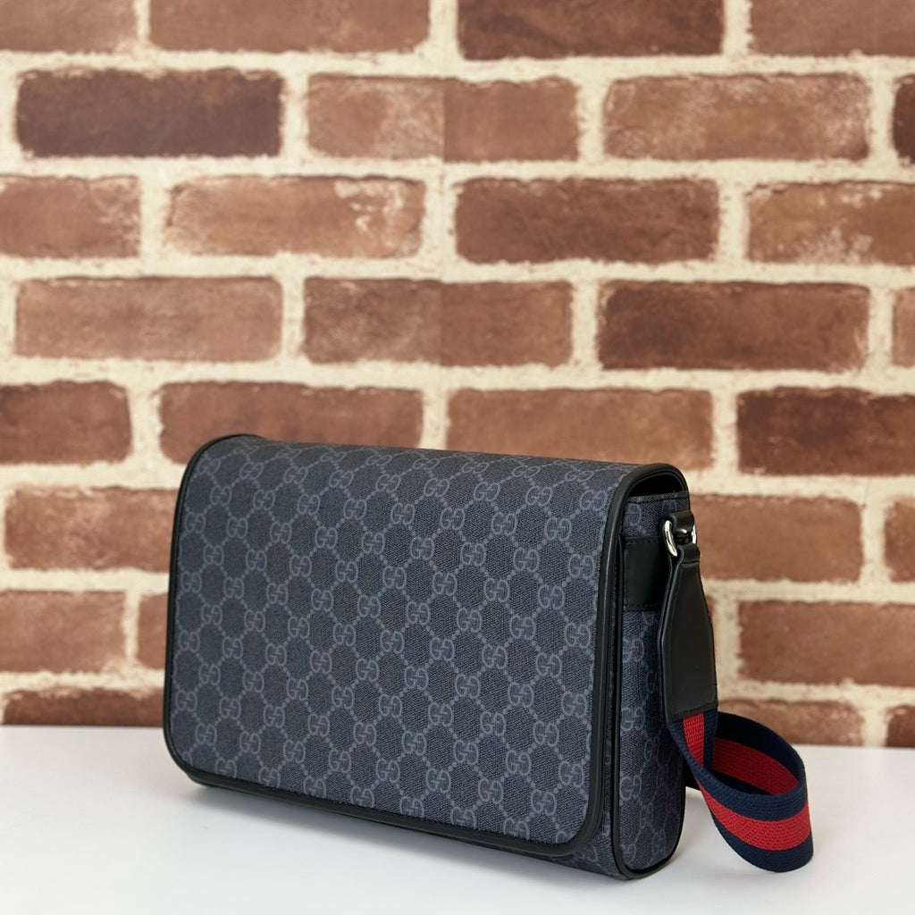 GUCCI MESSENGER BAG