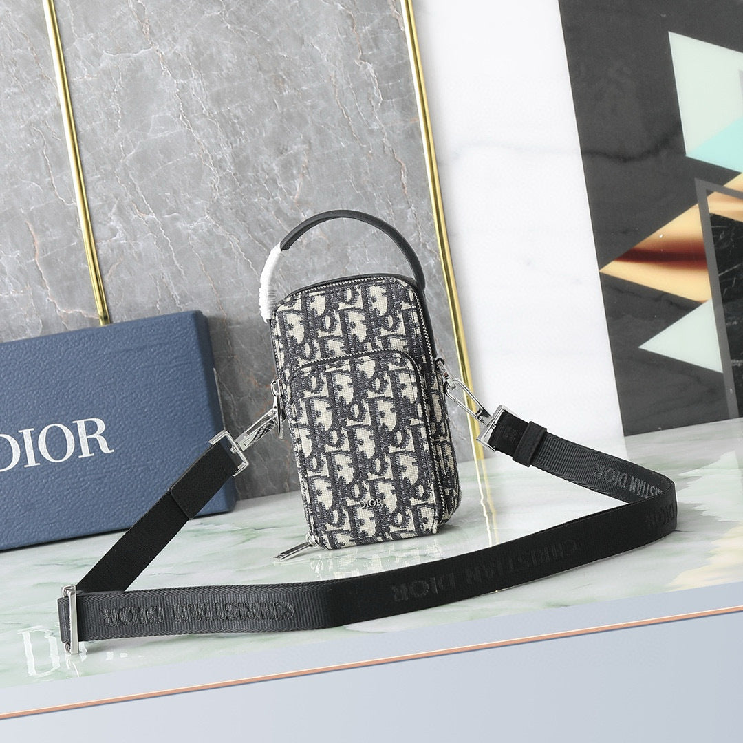 DIOR MESSENGER BAG