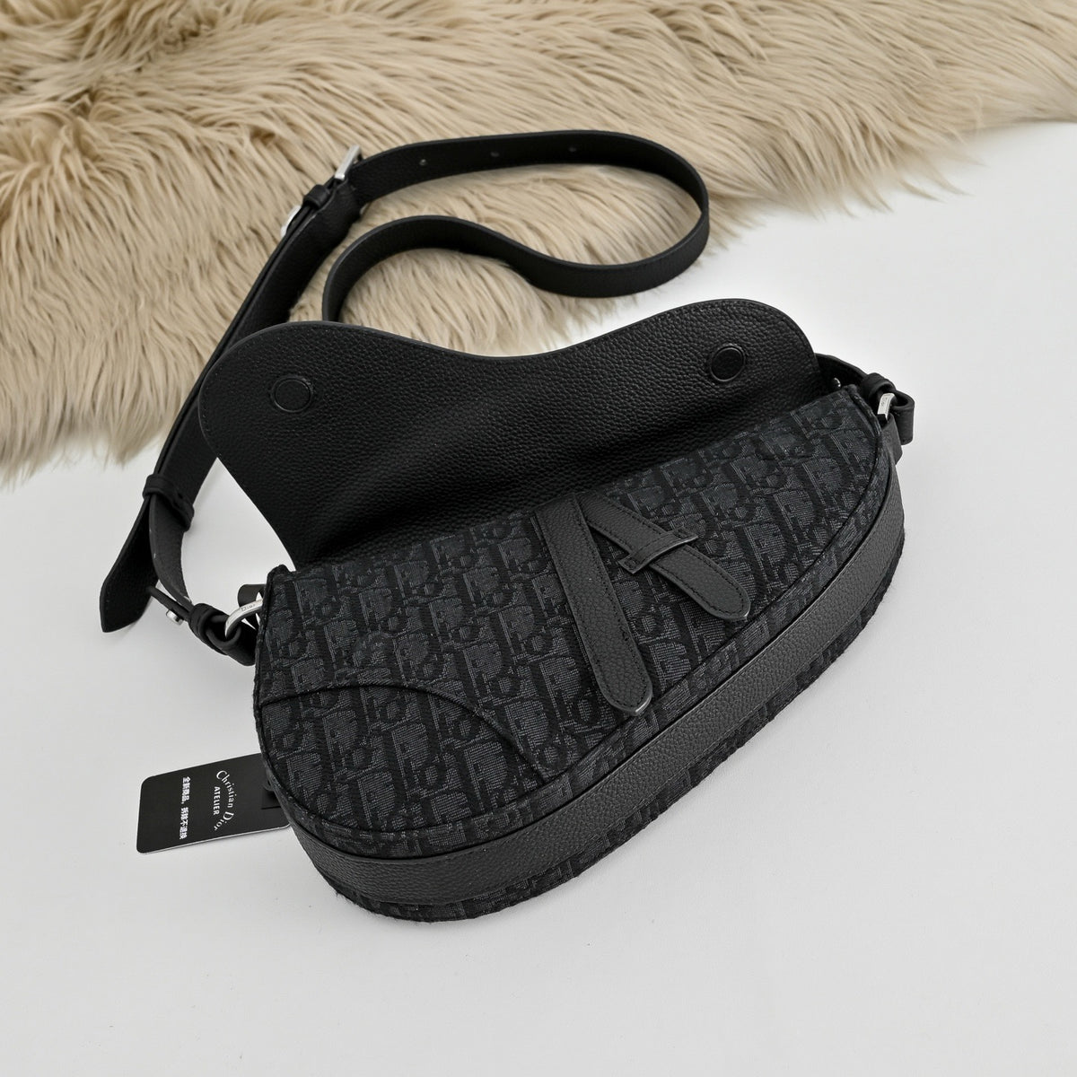 DIOR MESSENGER BAG