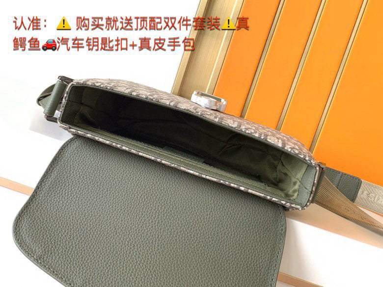 DIOR MESSENGER BAG