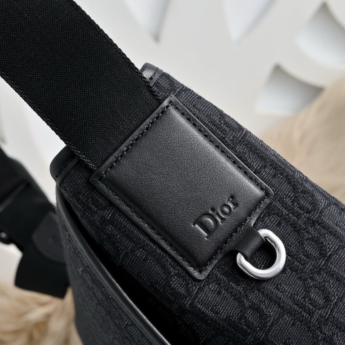 DIOR MESSENGER BAG